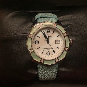 Dedia Mother of Pearl watch